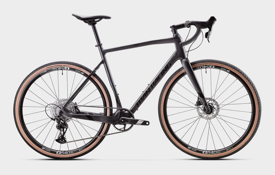Titan Racing 2024 Switch Carbon Fusion