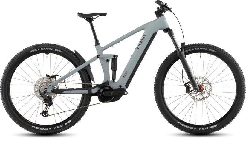 Cube Stereo Hybrid ONE44 HPA Pro 800