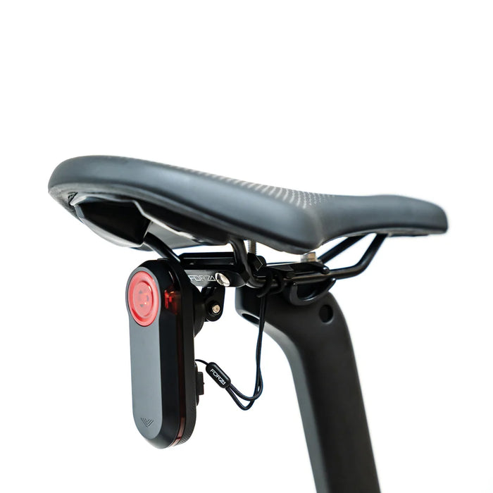 Forza Universal Saddle Rail Light Mount Garmin V2